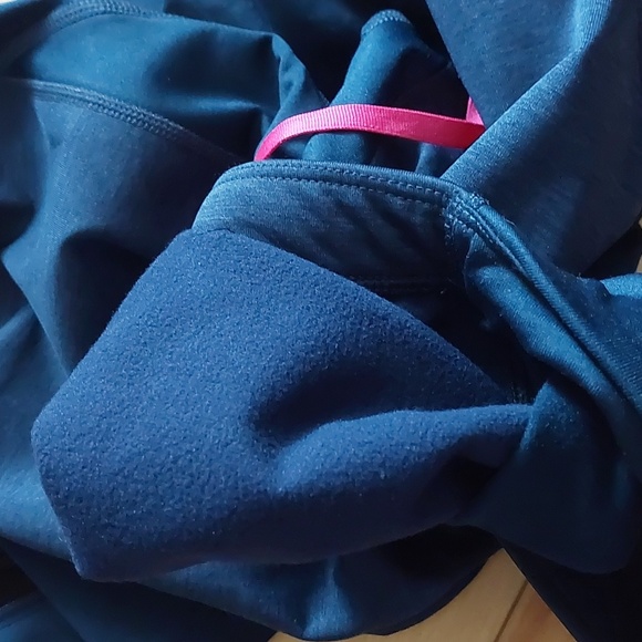 Asics winter running leggings, NWT, XS - Picture 4 of 5